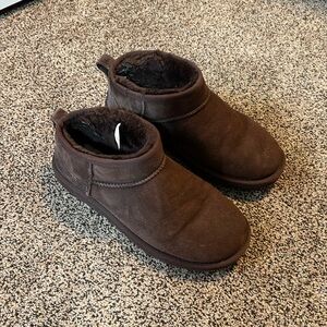 Ultra mini Uggs
